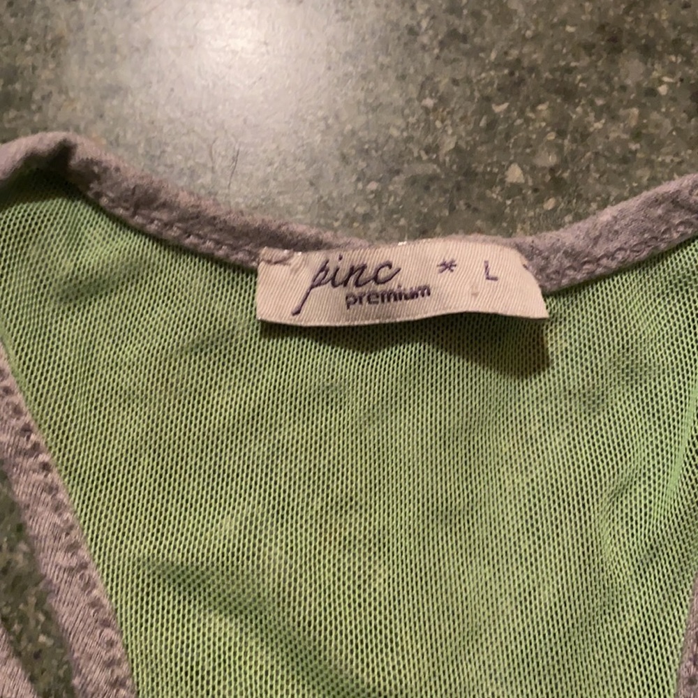 Tank top - Picture 2 of 2